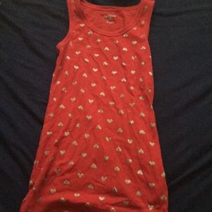 Red heart tank top
